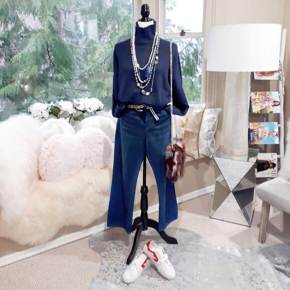 EUC Core Life navy blue tight knit higher mock neck sweater, M - Picture 2 of 5